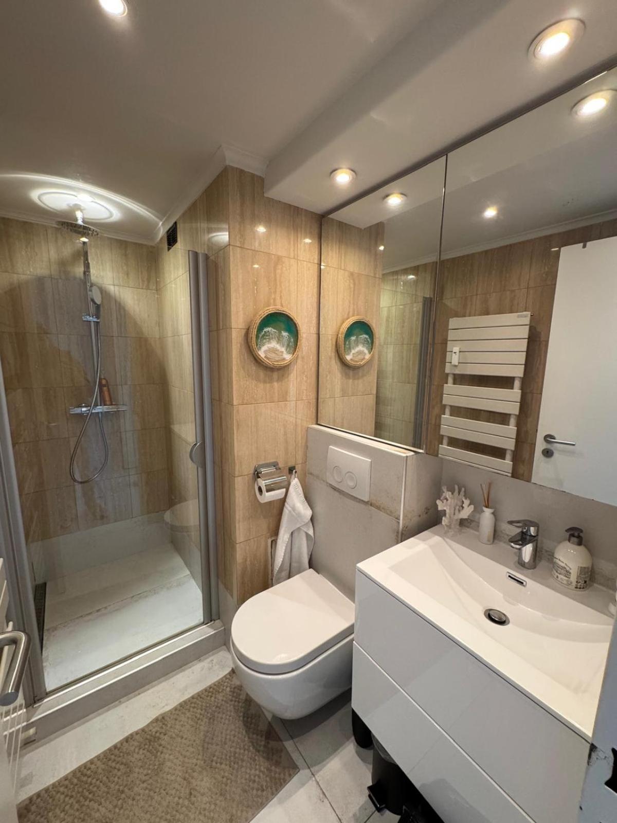 Luxe Studio/Suite Met Zeezicht En Volle Zon นอคเคอ-เฮสท์ ภายนอก รูปภาพ